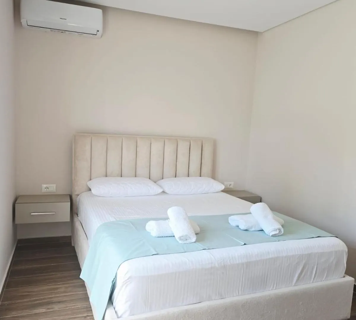 Ares Apartaments Sarandë Apartamento